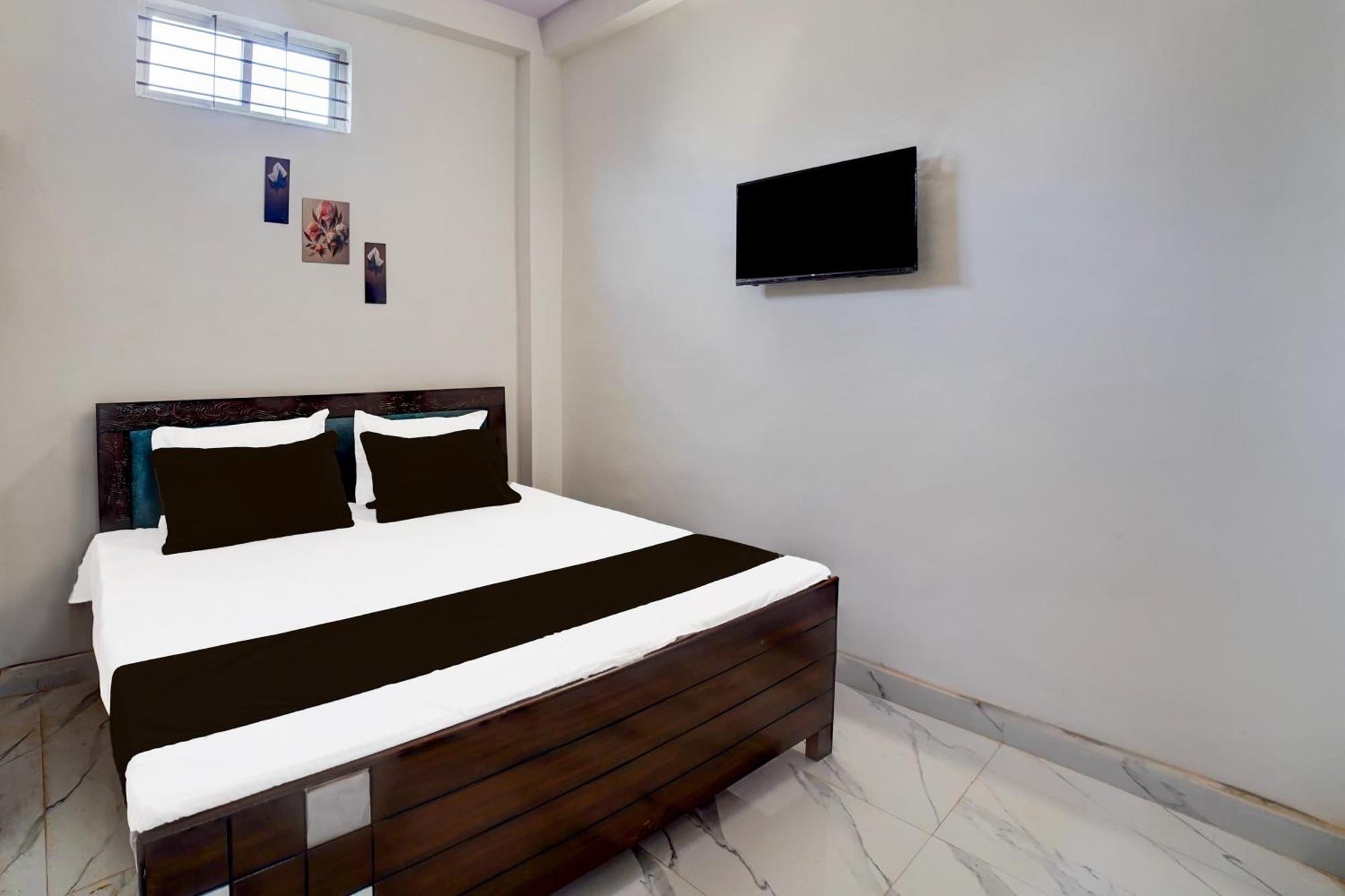 Hotel O T G M Shaliks Hotel Bhopal Buitenkant foto