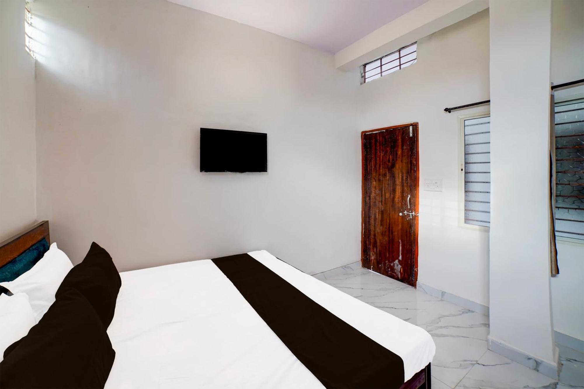 Hotel O T G M Shaliks Hotel Bhopal Buitenkant foto