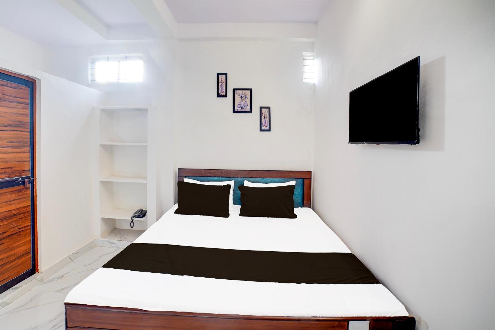 Hotel O T G M Shaliks Hotel Bhopal Buitenkant foto